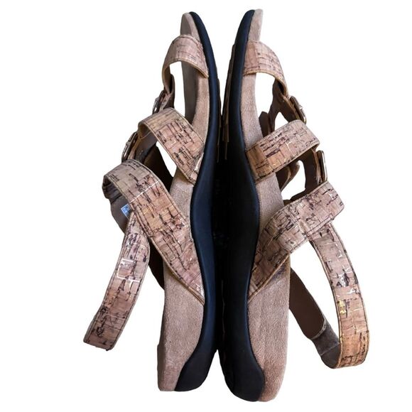 Vionic Women’s Sandal Adjustable Straps Size 9 - Picture 8 of 9